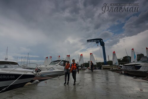 YE1A1400